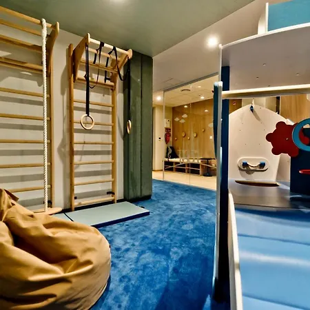 Blueapart Hotelowe Nexo Ii Apartment *